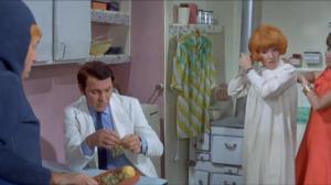 Кадры из фильма Маленький купальщик / Le Petit baigneur (1968)