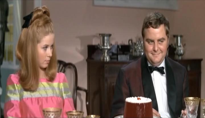 Кадр из фильма Большие каникулы / Les Grandes vacances (1968)