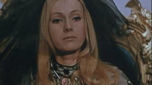Кадры из фильма Безумно грустная принцесса / Sílene smutná princezna (1968)