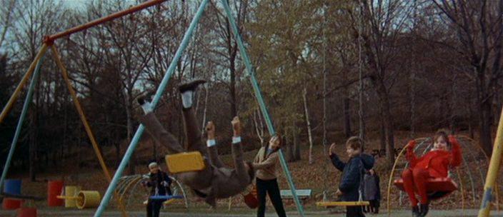 Кадр из фильма Чарли / The Good Earth (1968)