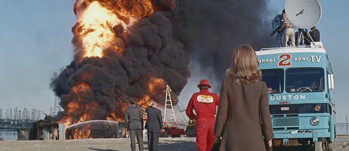 Кадр из фильма Адские бойцы / Hellfighters (1968)