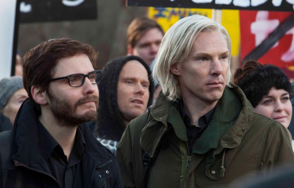 Кадр из фильма Пятая власть / The Fifth Estate (2013)