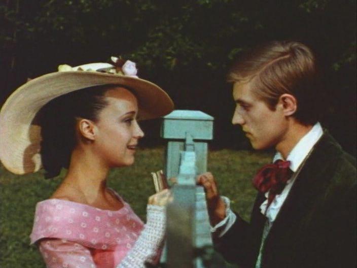 Кадр из фильма Первая любовь (1969)