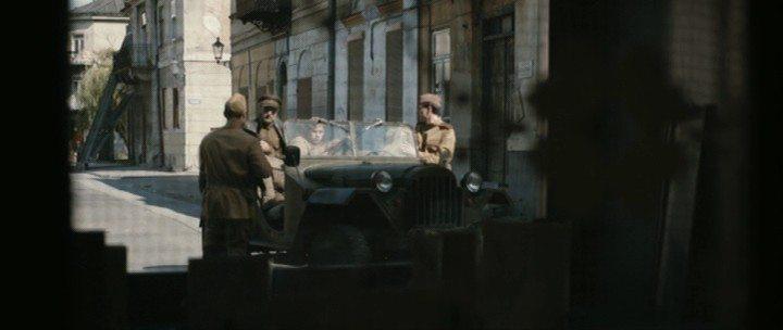 Кадр из фильма В укрытии / W ukryciu (2013)