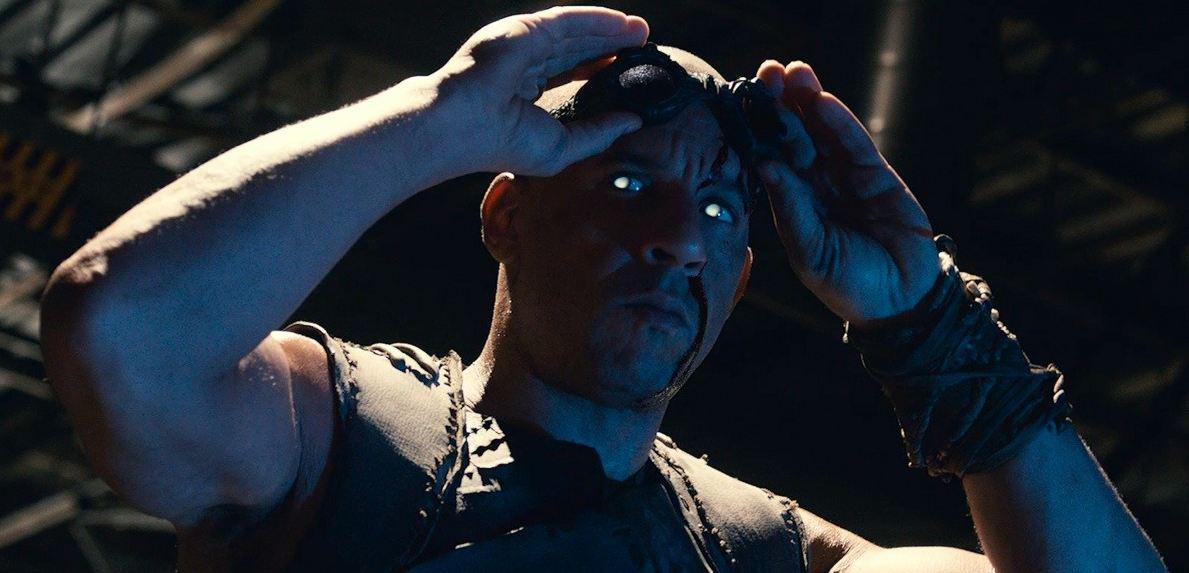 Кадр из фильма Риддик / Riddick (2013)