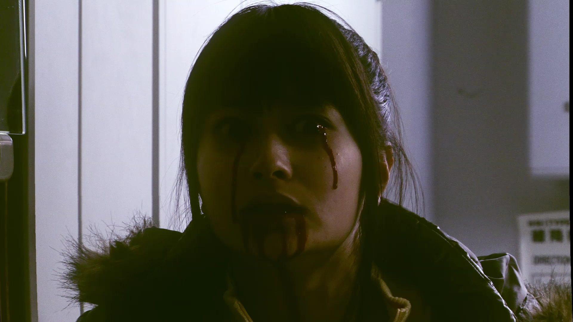 Кадр из фильма Старуха / Kôsoku bâba (2013)