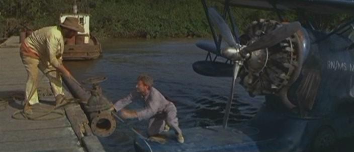 Кадр из фильма Война Мерфи / Murphy's War (1971)