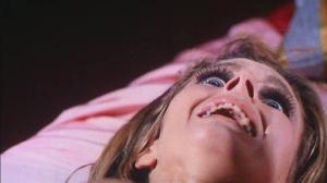 Кадры из фильма Ящерица в женской коже / Una lucertola con la pelle di donna (1971)