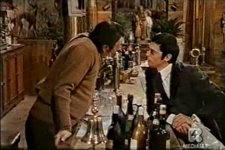 Кадр из фильма Потише, басы! / Doucement les basses (1971)