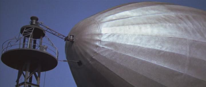 Кадр из фильма Цеппелин / Zeppelin (1971)