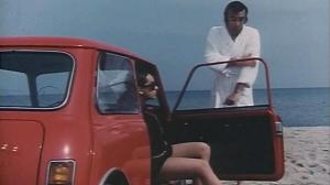 Кадры из фильма Два лица любви / Pio thermi kai ap' ton ilio (1972)