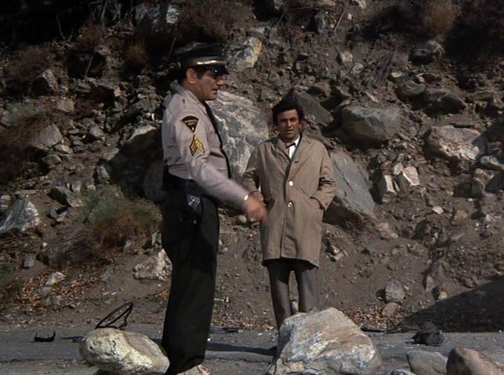 Кадр из фильма Коломбо: Короткое замыкание / Columbo: Short Fuse (1972)