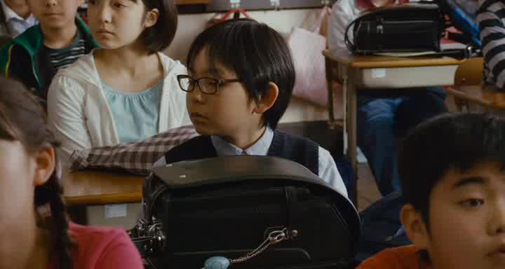 Кадр из фильма Никто не идеален / Daijôbu 3 kumi (2013)