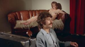 Кадры из фильма Юные соблазнительницы 2 / Blutjunge Verführerinnen 2 (1972)