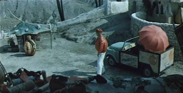 Кадр из фильма Чиполлино (1973)