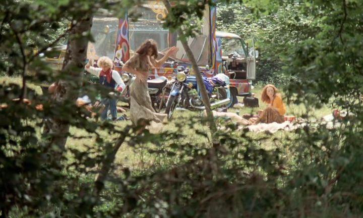Кадр из фильма Несколько слишком спокойных господ / Quelques messieurs trop tranquilles (1973)