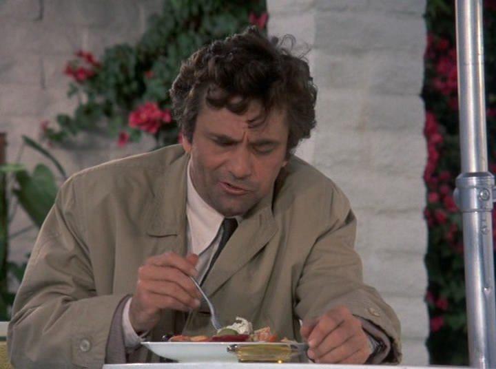 Кадр из фильма Коломбо: Звено в преступлении / Columbo: A Stitch in Crime (1973)