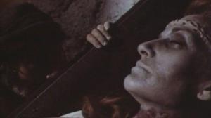 Кадры из фильма Оргия живых мертвецов / La orgía de los muertos (1973)