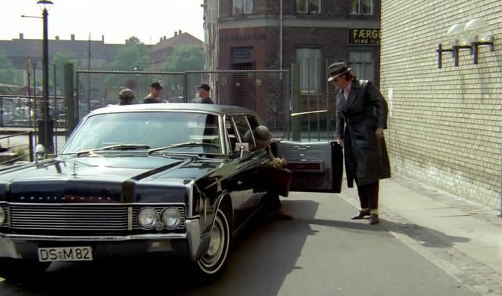Кадр из фильма Банда Ольсена разбушевалась / Olsen-banden går amok (1973)