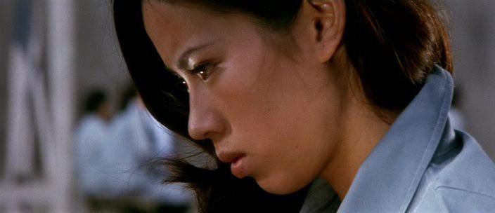 Кадр из фильма Женщина вне закона: Убийственная мелодия / Zenka onna: koroshi-bushi (1973)