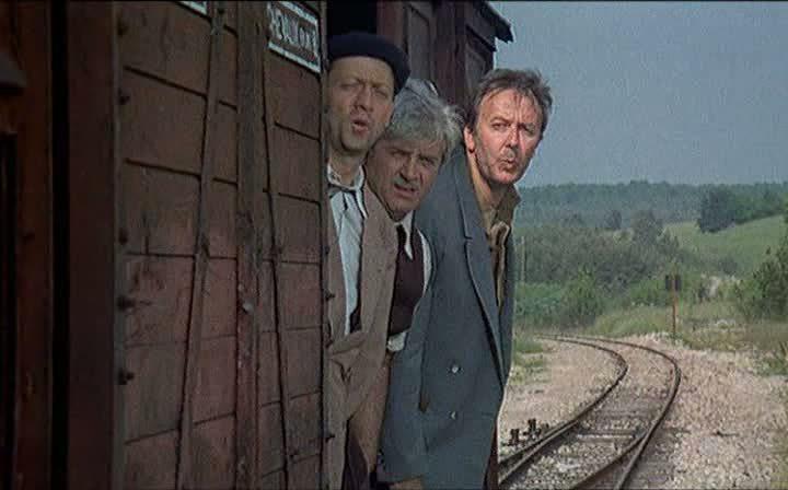 Кадр из фильма Поезд / Le train (1973)
