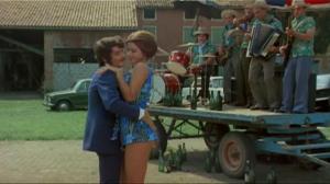 Кадры из фильма Безумный секс / Sessomatto (1973)
