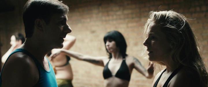 Кадр из фильма Совсем как женщина / Just Like a Woman (2012)