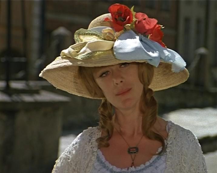 Кадр из фильма Соломенная шляпка (1974)