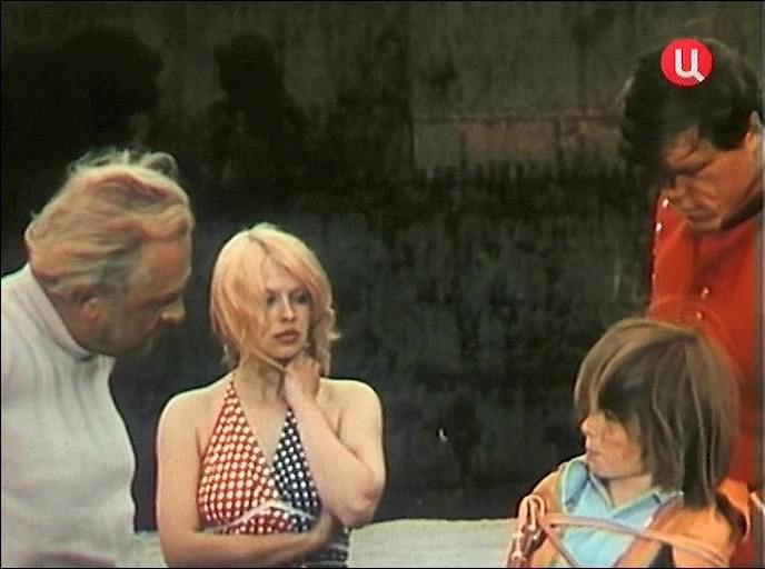 Кадр из фильма Дорогой мальчик (1974)