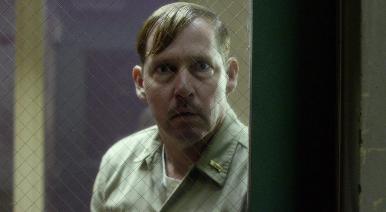 Кадр из фильма Тюремный блок К-11 / K-11 (2012)
