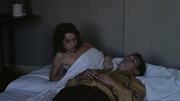 Кадр из фильма Открытая пасть / La gueule ouverte (1974)