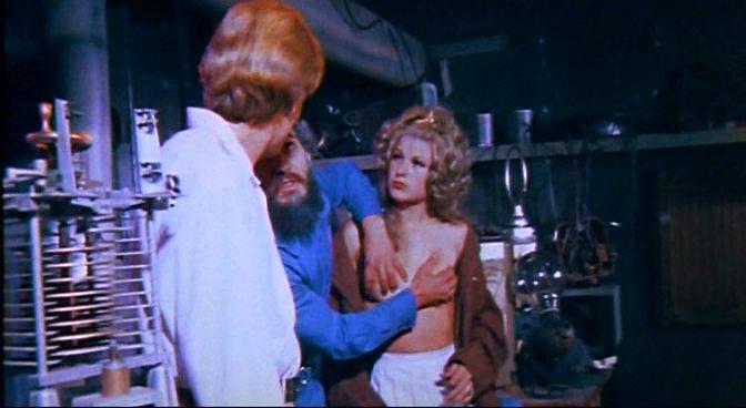 Кадр из фильма Флэш Гордон / Flesh Gordon (1974)