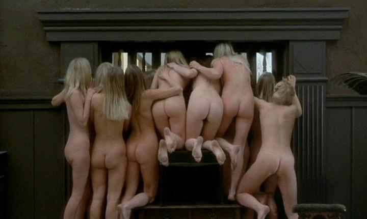Кадр из фильма Аморальные истории / Contes immoraux (1974)