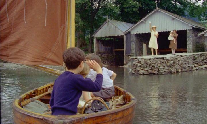 Кадр из фильма Ласточки и Амазонки / Swallows and Amazons (1974)