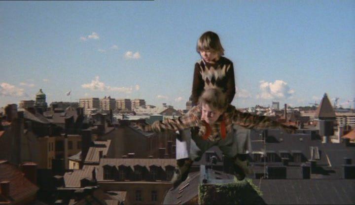 Кадр из фильма Карлсон, который живёт на крыше / Världens bästa Karlsson (1974)