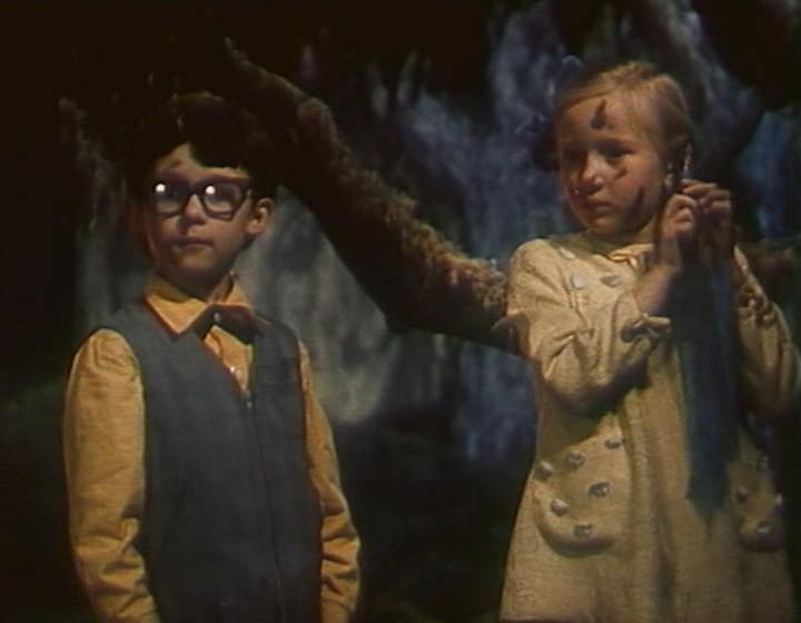 Кадр из фильма Новогодние приключения Маши и Вити (1975)
