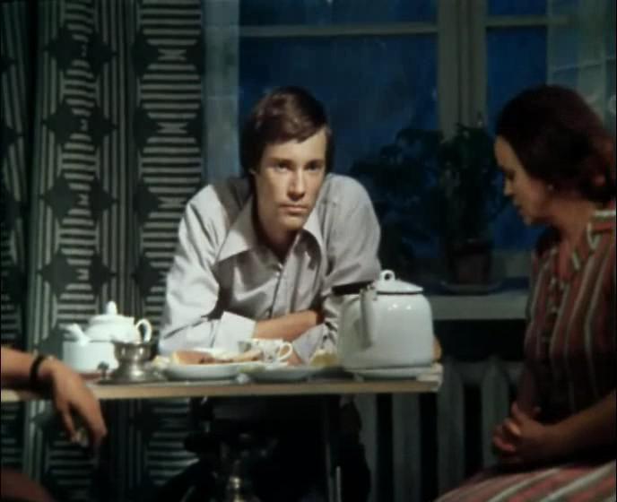 Кадр из фильма Переходим к любви (1975)