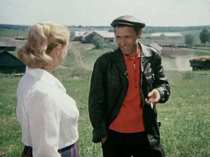 Кадр из фильма Калина красная (1975)