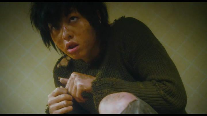 Кадр из фильма Мальчик-оборотень / Neukdae Sonyeon (2012)