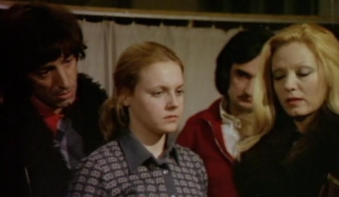 Кадр из фильма Правдивая история о преступном промысле / Storie di vita e malavita (1975)