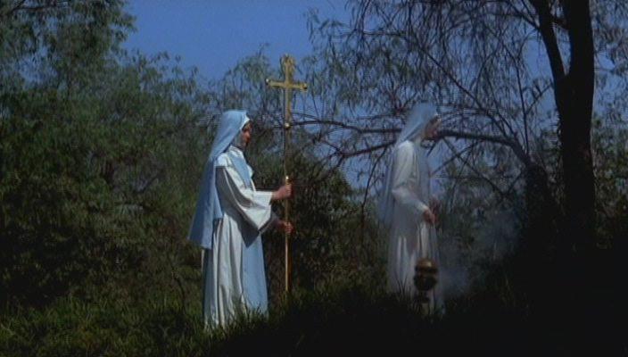Кадр из фильма Кромешный ад Сатаны / Satanico Pandemonium: La Sexorcista (1975)