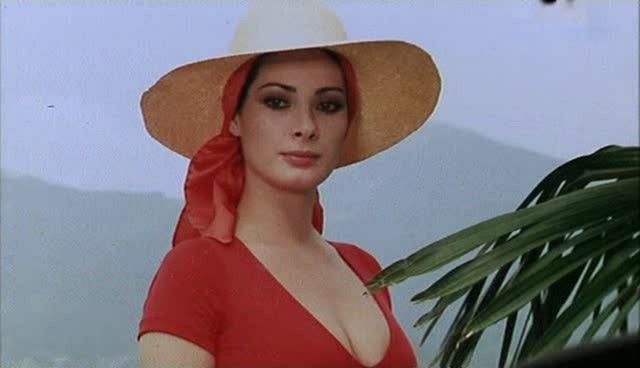 Кадр из фильма Жена-девственница / La moglie vergine (1975)