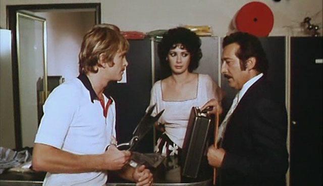 Кадр из фильма Жена-девственница / La moglie vergine (1975)