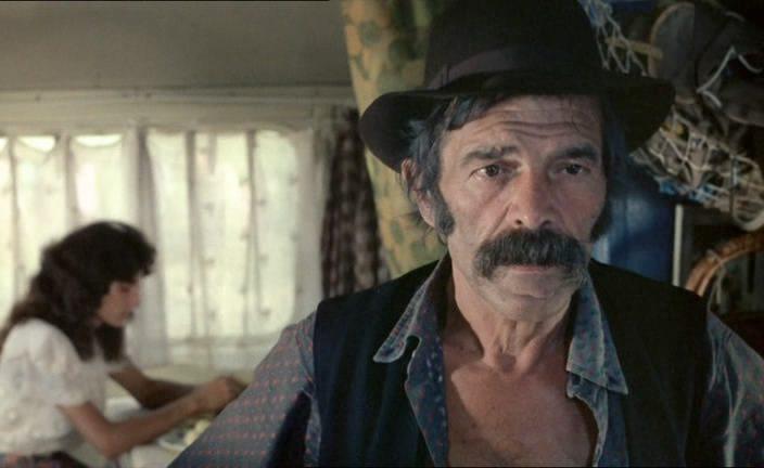 Кадр из фильма Цыган / Le Gitan (1975)