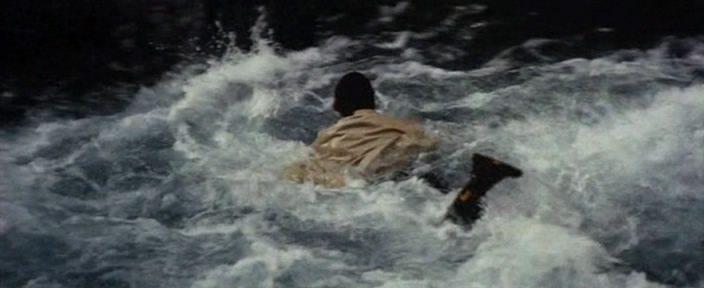 Кадр из фильма Опасная погоня / Kimi yo fundo no kawa wo watare (1976)