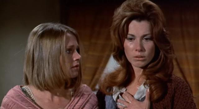 Кадр из фильма Великолепная семерка снова в седле / Magnificent Seven Ride! (1972)
