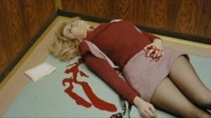 Кадры из фильма Дело об окровавленном ирисе / Perché quelle strane gocce di sangue sul corpo di Jennifer? (1972)