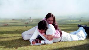 Кадры из фильма Любовь - это жизнь / Kabhie Kabhie (1976)