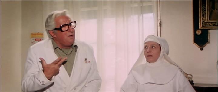 Кадр из фильма Докторша из военного госпиталя / La dottoressa del distretto militare (1976)