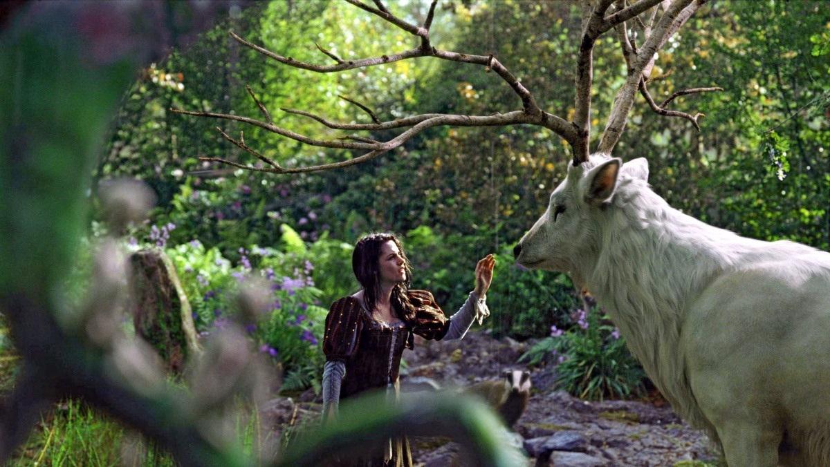 Кадр из фильма Белоснежка и охотник / Snow White and the Huntsman (2012)